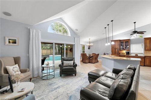 161 Saint James Way, NAPLES, FL, 34104-6712 | Card Image
