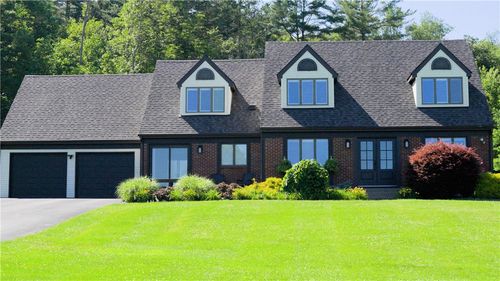 3 Henry Ct, Bainbridge, NY, 13733-2208 | Card Image
