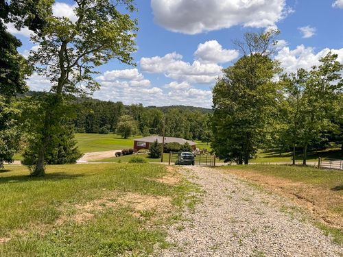 flint-ridge-tract-18-4313 Flint Ridge Road, Crooksville, OH, 43731 | Card Image