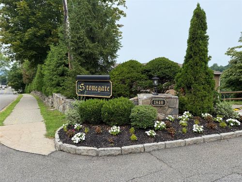 3b4-1840 Crompond Rd, Peekskill, NY, 10566-4148 | Card Image