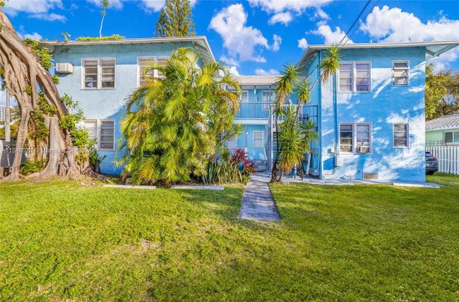 1512 Harrison St, Home with 0 bedrooms, 0 bathrooms and 4 parking in Hollywood FL | Image 3