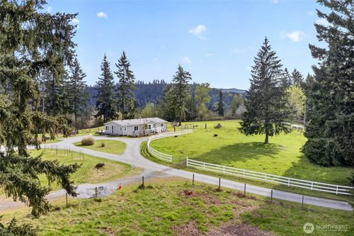 41419 94th Ave E, Eatonville, WA, 98328-9511 | Card Image