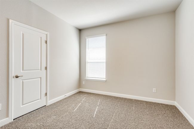 1036 Kirkham Way, House other with 5 bedrooms, 3 bathrooms and null parking in Justin TX | Image 20