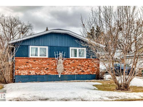 8811 38a Ave Nw, Edmonton, AB, T6K0E7 | Card Image