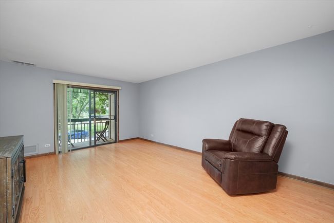 APT-1-16B - 2287 Country Club Dr, Condo with 1 bedrooms, 1 bathrooms and 2 parking in Woodridge IL | Image 10