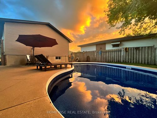 268 Spencleys Lane, Peterborough, ON, K9H1S3 | Card Image