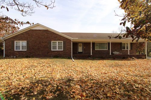 738 N Broad St, Lexington, TN, 38351-4106 | Card Image