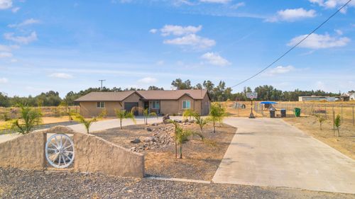 104-23404 Avenue 104, Terra Bella, CA, 93270-9529 | Card Image