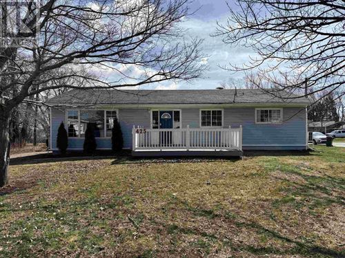 425 Robinson Avenue, Summerside, PE, C1N4P1 | Card Image