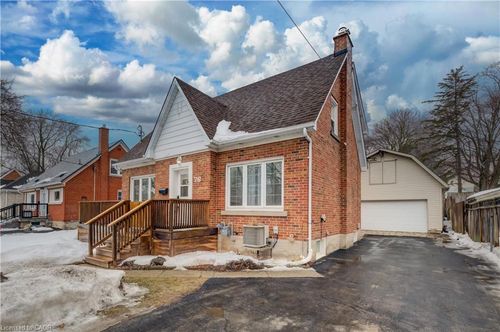 76 Brentwood Ave, Kitchener, ON, N2H2C8 | Card Image
