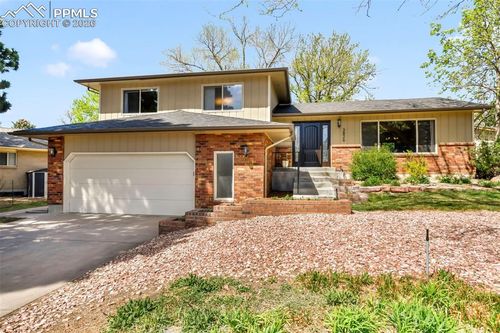 3826 Nuevo Drive, Colorado Springs, CO, 80918 | Card Image