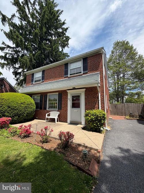 127 Crosshill Rd, WYNNEWOOD, PA, 19096-3511 | Card Image