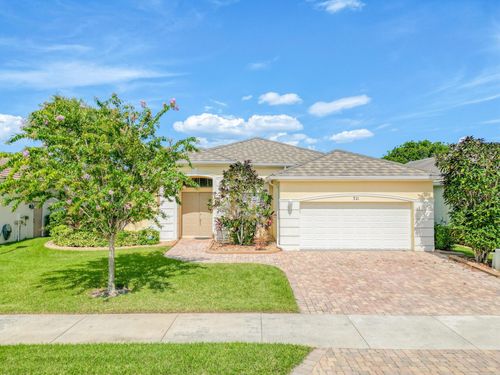 321 Sw Lake Forest Way, St Lucie West, FL, 34986-2072 | Card Image