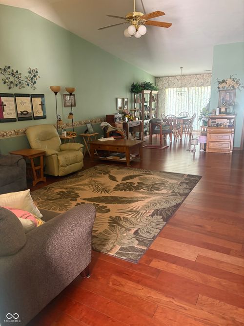 2063 Pelican, Franklin, IN, 46131 | Card Image