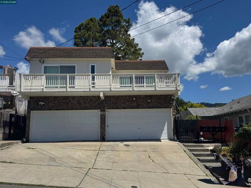 2508 Damuth St, Oakland, CA, 94602-3042 | Card Image