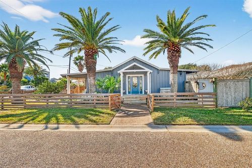 413 Mercer St, Port Aransas, TX, 78373-5155 | Card Image