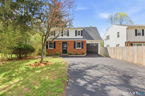 43 Camp Ave, Darien, CT, 06820-2707 | Card Image