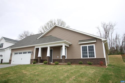 205 Lindburgh Dr, WAYNESBORO, VA, 22980-6568 | Card Image