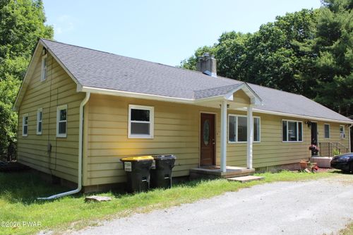 198 Shiny Mountain Rd, Greentown, PA, 18426-9415 | Card Image