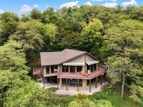 6460 Cooke Road, Mazomanie, WI, 53560 | Card Image