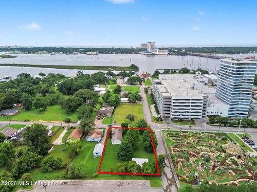3186 Race Track Road, D'Iberville, MS, 39540 | Card Image