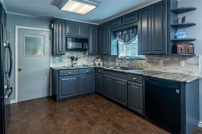 120 Sugar Ln, House other with 3 bedrooms, 2 bathrooms and 2 parking in Lufkin TX | Image 4