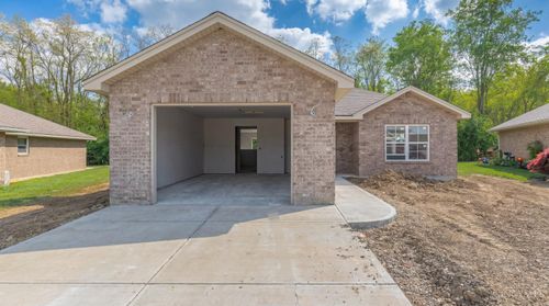 137 Pebble Creek Dr, Eaton, OH, 45320-1383 | Card Image