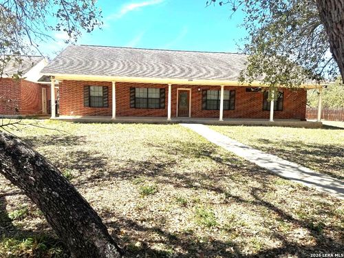 2135 Timberhill Dr, Pleasanton, TX, 78064-1539 | Card Image