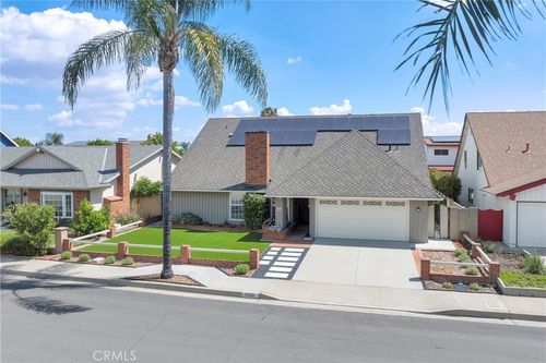 9326 Cambridge, Cypress, CA, 90630 | Card Image