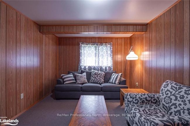 1070 Glamorgan Rd, House other with 3 bedrooms, 2 bathrooms and 4 parking in Gooderham ON | Image 17
