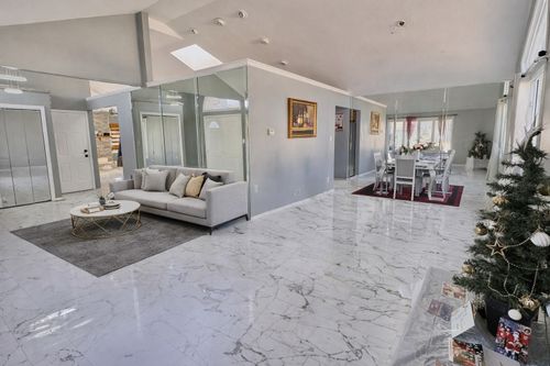 19030 Marylake Ln, Country Club Hills, IL, 60478-5900 | Card Image