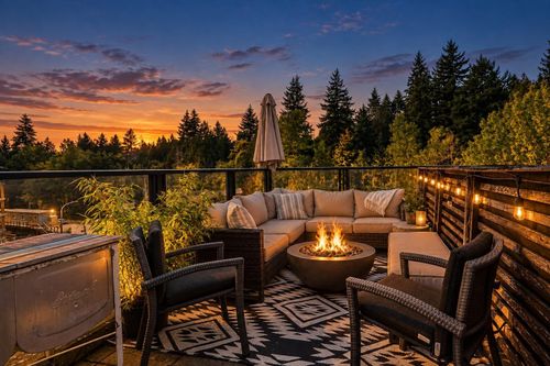 401-7418 Byrnepark Walk, Burnaby, BC, V3N0B3 | Card Image