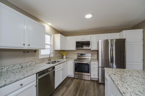 10742 Toledo Ct, Bloomington, MN, 55437-2870 | Card Image