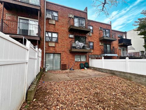 5 128th St, College Point, NY, 11356-1296 | Card Image