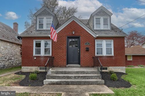 107 N Lingle Ave, HERSHEY, PA, 17033-1146 | Card Image