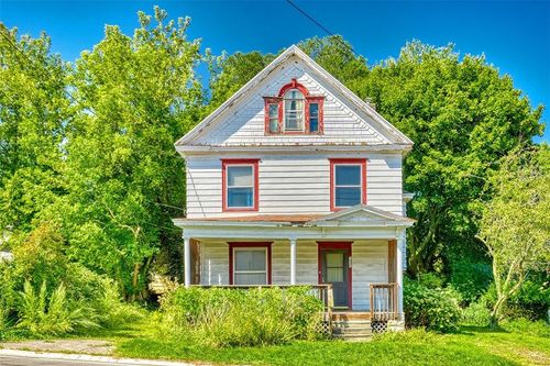 1021 Gravel Rd, Webster, NY, 14580-1742 | Card Image