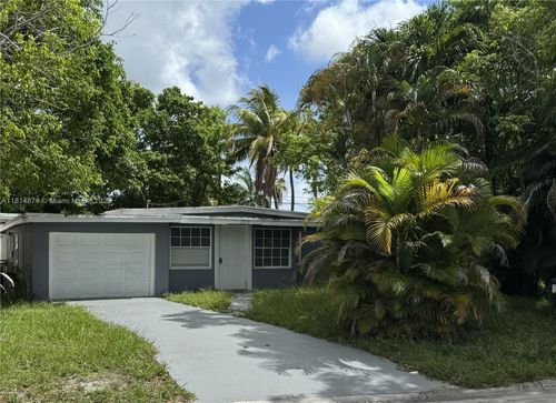 2917 Nw 7th Ct, Fort Lauderdale, FL, 33311-6601 | Card Image