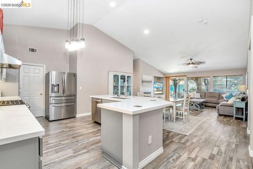 1129 Prewett Ranch Dr, Antioch, CA, 94531 | Card Image