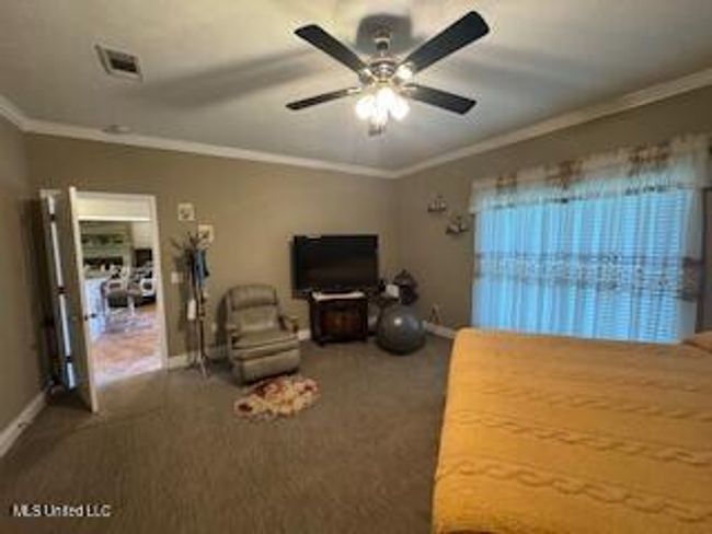 Master bed 1 | Image 27
