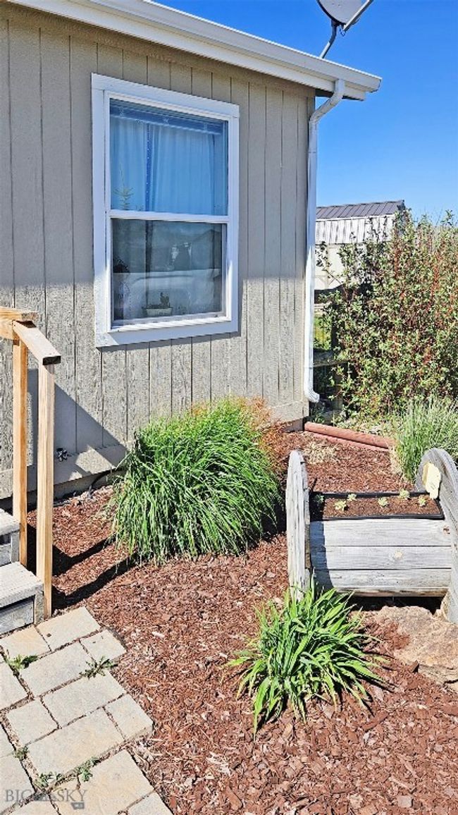 front flower bed | Image 25