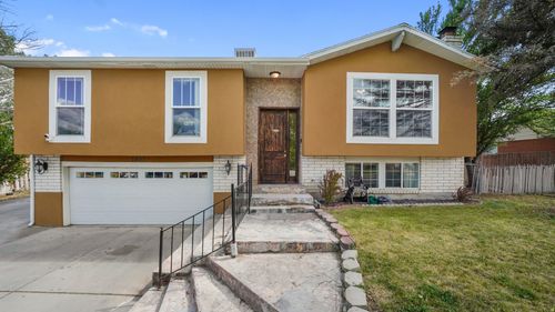 2809 W Gilbert Dr, Riverton, UT, 84065-6886 | Card Image