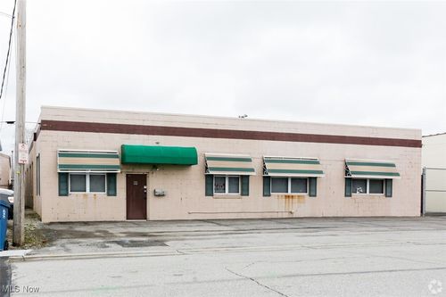 160 Eady Ct, Elyria, OH, 44035-4124 | Card Image