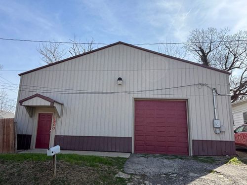 1800 S Elliott St, Muncie, IN, 47302-3030 | Card Image