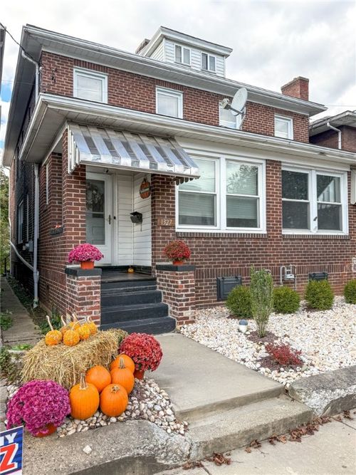 1327 4th Ave, Ford City, PA, 16226-1308 | Card Image