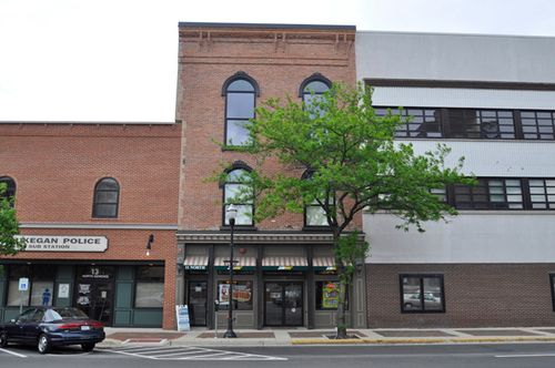 apt-200-11 N Genesee St, Waukegan, IL, 60085-4348 | Card Image