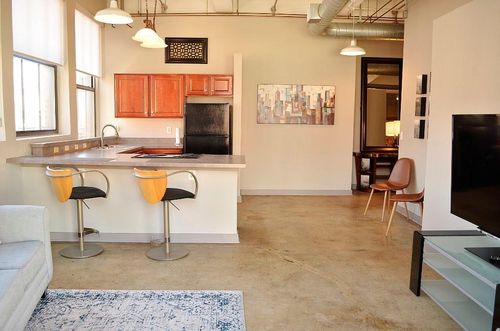 301-1535 Walnut St, Kansas City, MO, 64108-1344 | Card Image