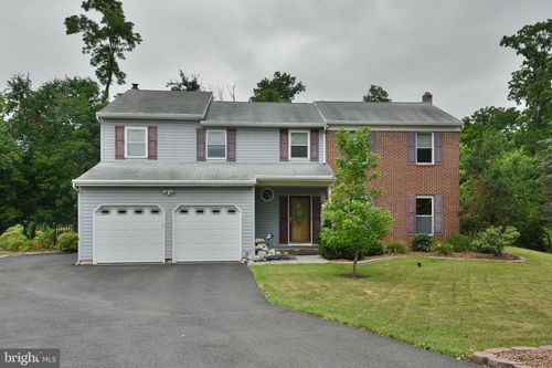 773 Holly Cir, HARLEYSVILLE, PA, 19438-1666 | Card Image