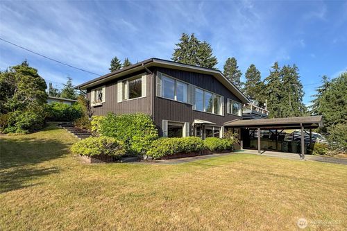 136 Oakcrest Ave, Port Angeles, WA, 98362-6928 | Card Image