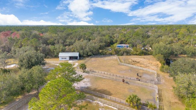 2140 W State Road 46, House other with 1 bedrooms, 2 bathrooms and null parking in GENEVA FL | Image 50
