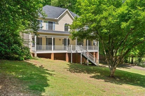 2407 Woodbridge Dr, Marietta, GA, 30066-2159 | Card Image